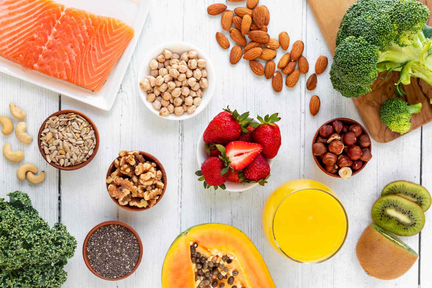 10 Superfoods That Boost Your Immune System (2)